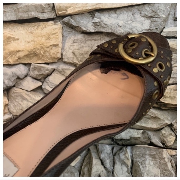 #10 Oscar de la Renta Tulah Bronze Grommet Rivet Stud Peep Toe Shoe Wedges Heels - Picture 10 of 10